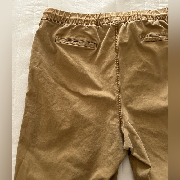 Old Navy Modern Jogger Mens size XXL Tall Built in Flex Stretch Tan Khaki - Picture 12 of 13